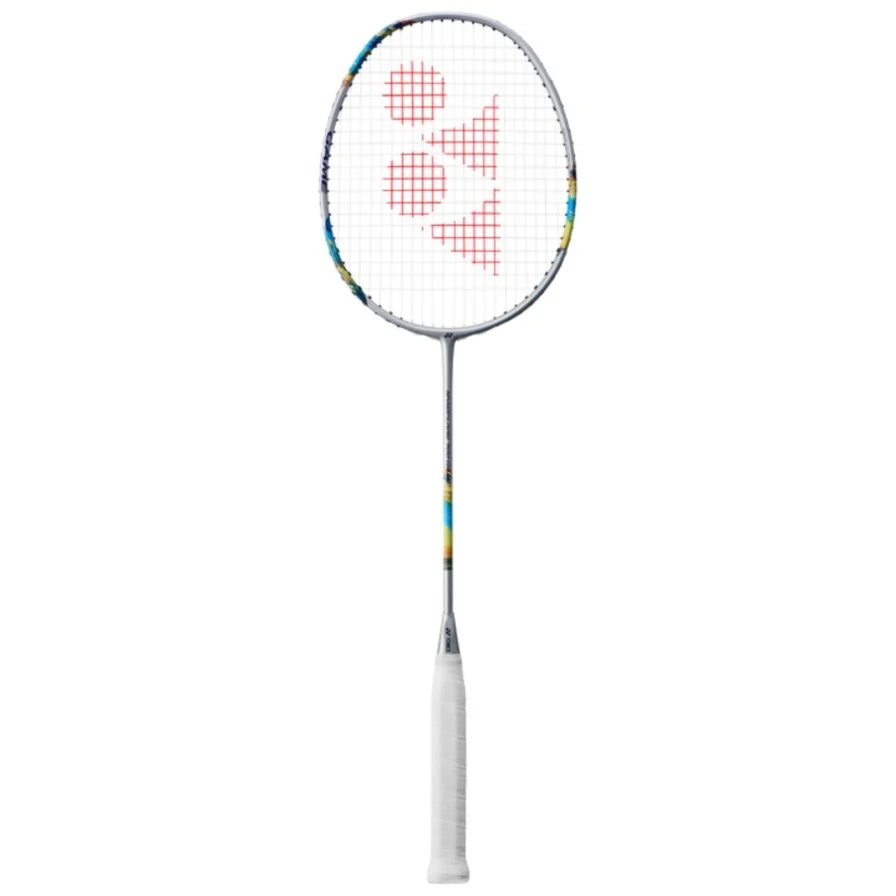 Raquette de badminton YONEX NANOFLARE 700 GAME Silver / Sky Blue (cordée)